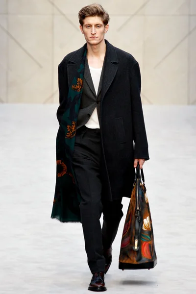 Look 23